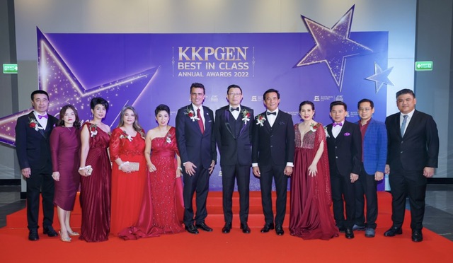 “เจนเนอราลี่ ไทยแลนด์” ร่วมกับ “ธนาคารเกียรตินาคินภัทร” จัดงาน KKPGEN BEST IN CLASS ANNUAL AWARDS 2022 เชิดชูความสำเร็จผู้ทำผลงานยอดเยี่ยม