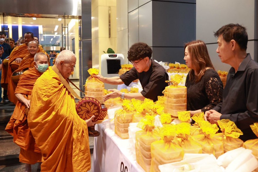 กรุงเทพประกันภัยจัดพิธีบำเพ็ญกุศล 100 วันอุทิศถวายแด่สมเด็จพระนางเจ้าสิริกิติ์พระบรมราชินีนาถ พระบรมราชชนนีพันปีหลวง