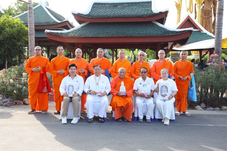 วิริยะประกันภัย - เมืองโบราณ ร่วมพิธีพุทธาภิเษกเจ้าแม่กวนอิม 1,896 องค์ เพื่อความเป็นสิริมงคล