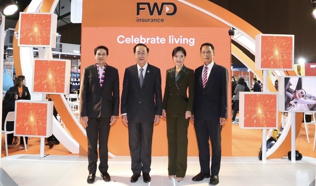 FWD ประกันชีวิต ร่วมงาน Thailand InsurTech Fair 2022