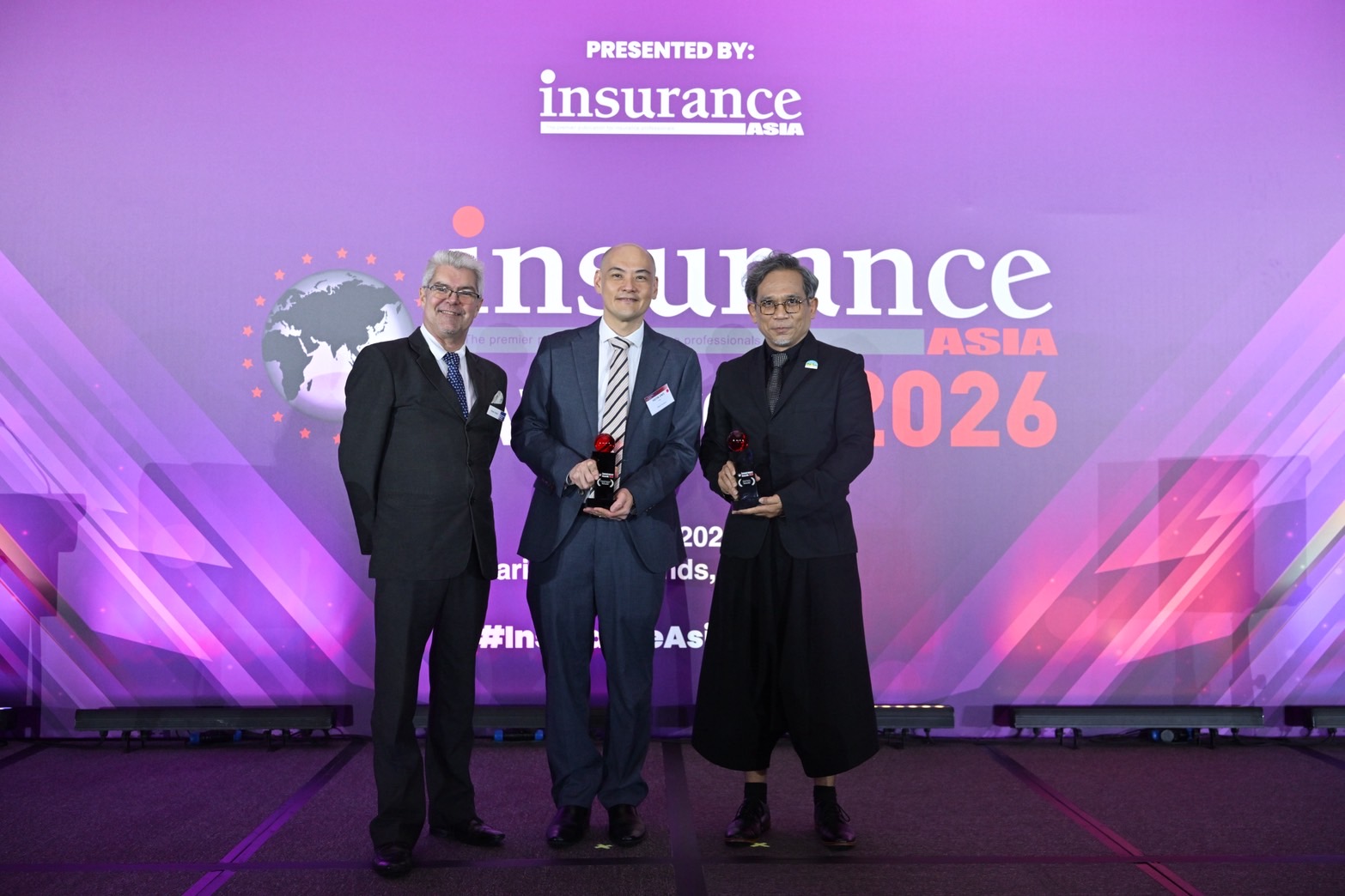 อลิอันซ์ อยุธยา คว้า 2 รางวัลระดับเอเชียจาก Insurance Asia Awards 2026 ตอกย้ำความเป็นผู้นำด้านนวัตกรรมการตลาดและการดูแลลูกค้าในยามวิกฤต