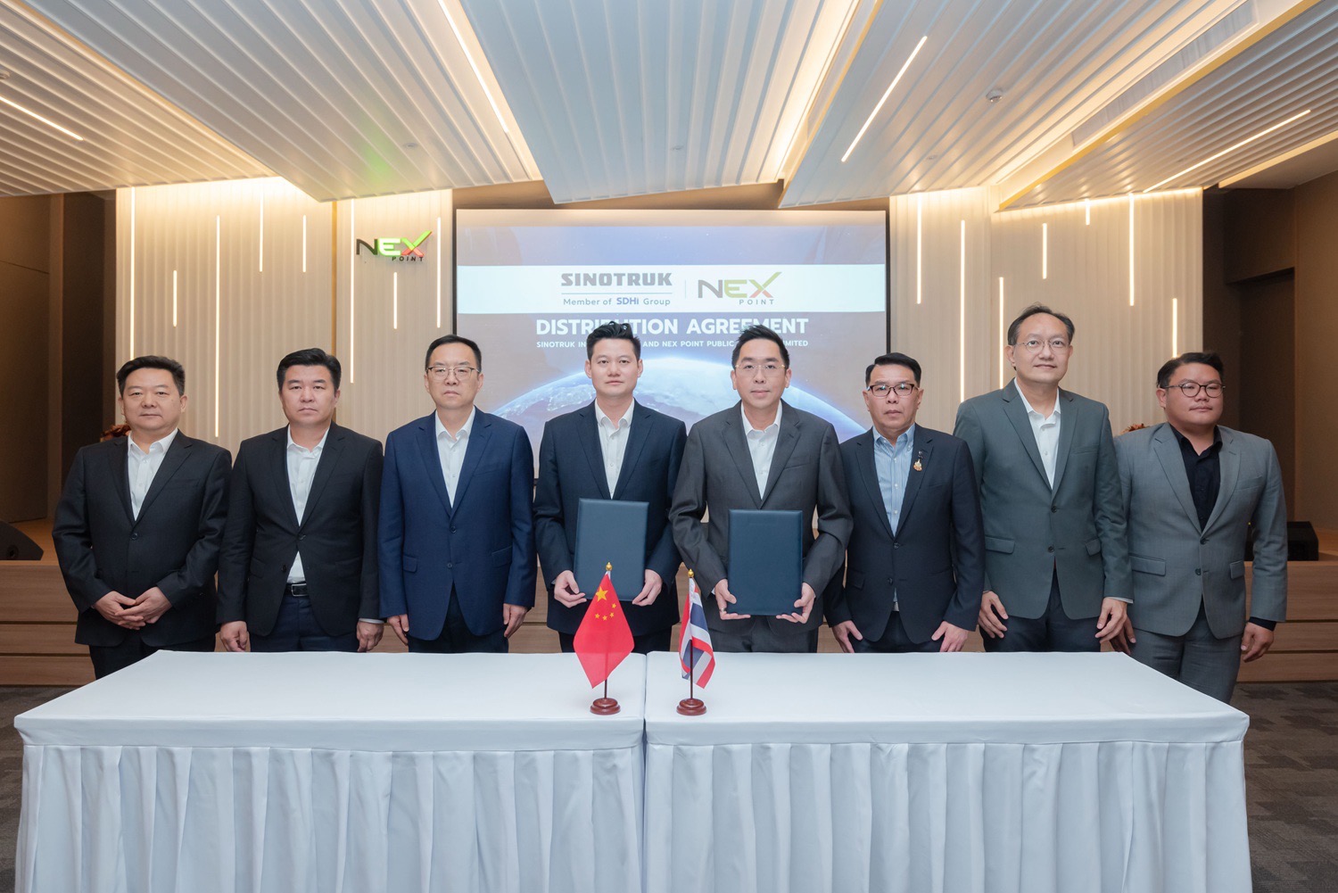 SINOTRUK แบรนด์รถบรรทุกหนักไฟฟ้าเชิงพาณิชย์ยักษ์ใหญ่ระดับโลกแต่งตั้ง NEX เป็นผู้แทนจำหน่าย Exclusive Distributor ในไทยตอกย้ำเป้าหมายผู้นำยานยนต์ไฟฟ้าเชิงพาณิชย์