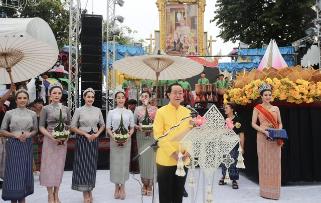 ธ.ก.ส. ร่วมสืบสานประเพณีแห่เทียนพรรษา จังหวัดอุบลราชธานี