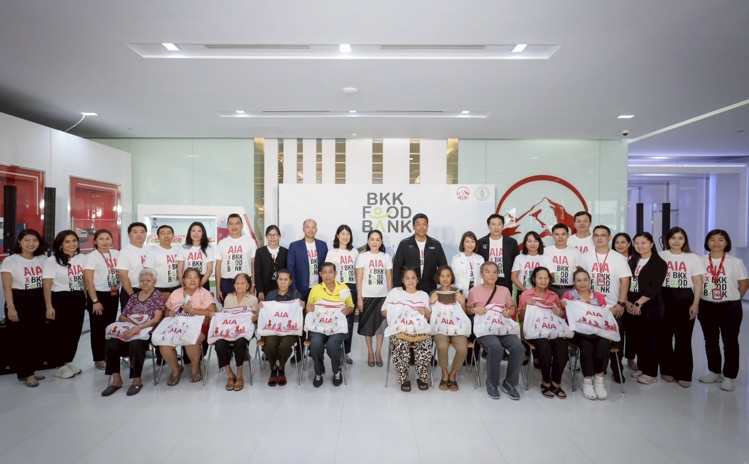 เอไอเอ ประเทศไทย จับมือ กรุงเทพมหานคร และเขตบางรักจัดแคมเปญ “AIA x BKK Food Bank” ร่วมส่งต่อน้ำใจให้กลุ่มเปราะบาง