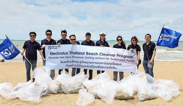 อีเลคโทรลักซ์รวมพลังจิตอาสาร่วมเก็บขยะชายหาดพัทยา มุ่งรักษาระบบนิเวศทางทะเลเพื่อความยั่งยืนสอดคล้องกับภารกิจองค์กรตั้งเป้าคาร์บอนเป็นศูนย์