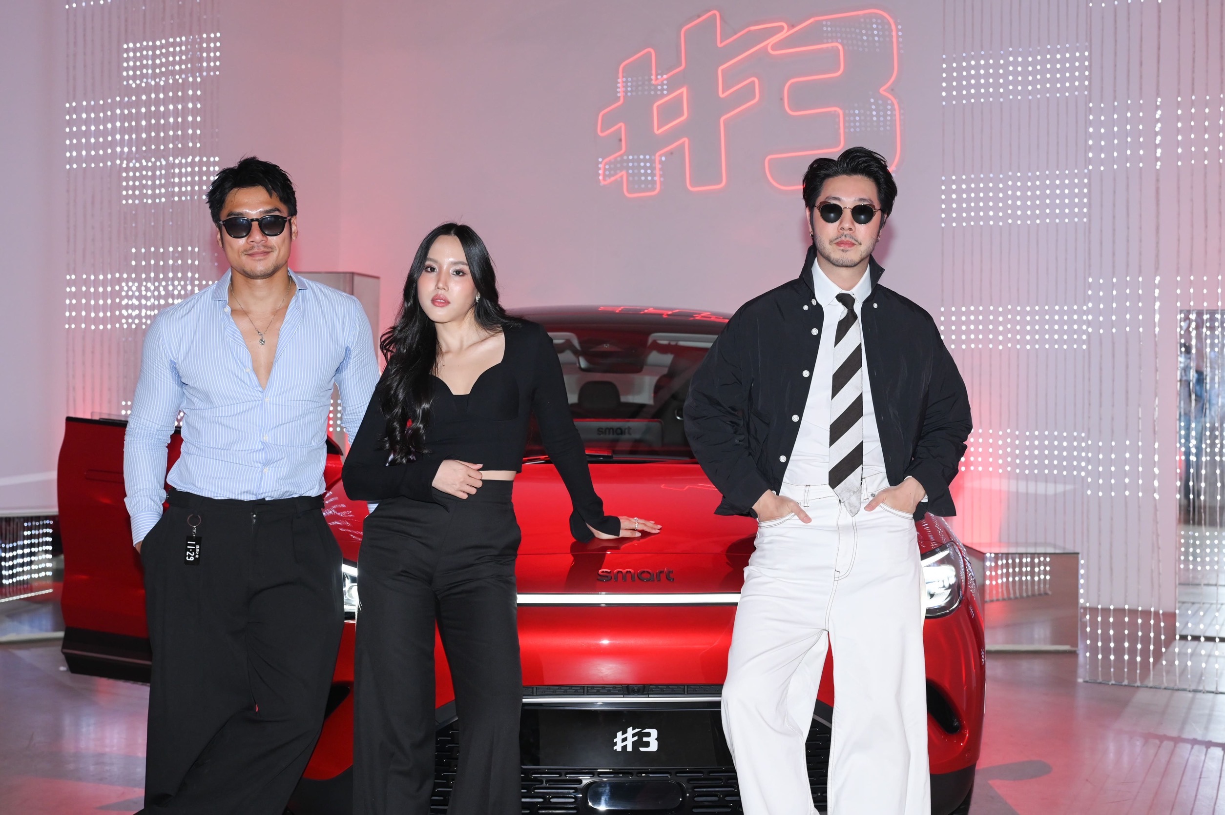 ‘กลุ่มธนบุรี’ ชวนเติมความสมาร์ทให้ชีวิตเมือง เปิดตัว smartแบรนด์รถยนต์ไฟฟ้าระดับพรีเมียม ผสานนวัตกรรมล้ำสมัยและถ่ายทอด DNA จาก Mercedes-Benz สะท้อนตัวตนที่แตกต่างอย่างมีสไตล์