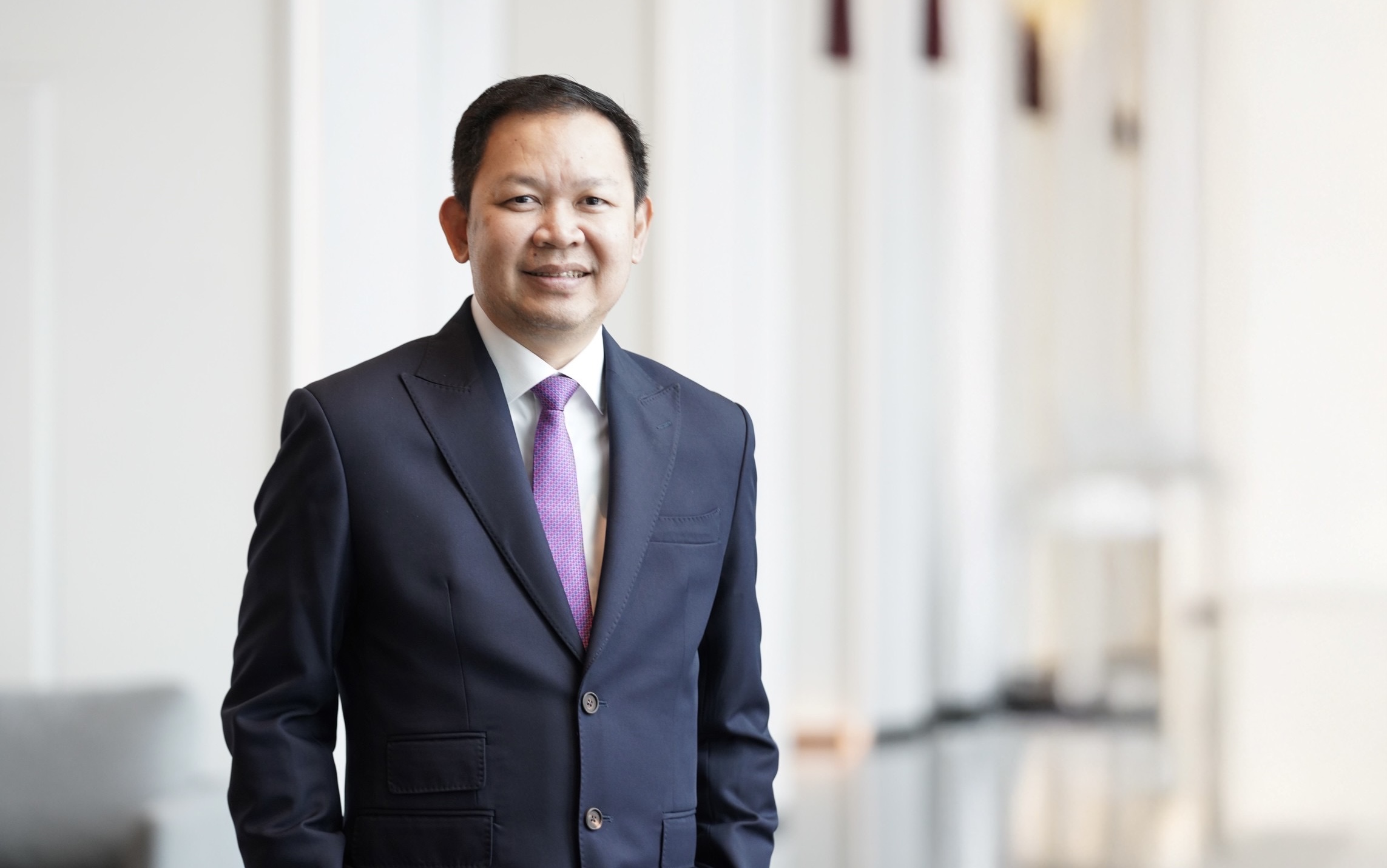 SCB CIO เปิดมุมมองลงทุนครึ่งหลังปี2568 รับมือตลาดโลกยังเผชิญความผันผวนแนะลงทุนหุ้นสหรัฐ ยุโรป ญี่ปุ่น อินเดีย กลุ่มเทคทั่วโลก ทองคำ และพันธบัตร หนุนพอร์ตโต