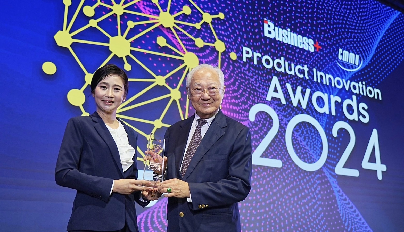 Smart AI Claim โดย อลิอันซ์ อยุธยา ประกันภัย คว้ารางวัล BUSINESS+ PRODUCT  INNOVATION AWARDS 2024