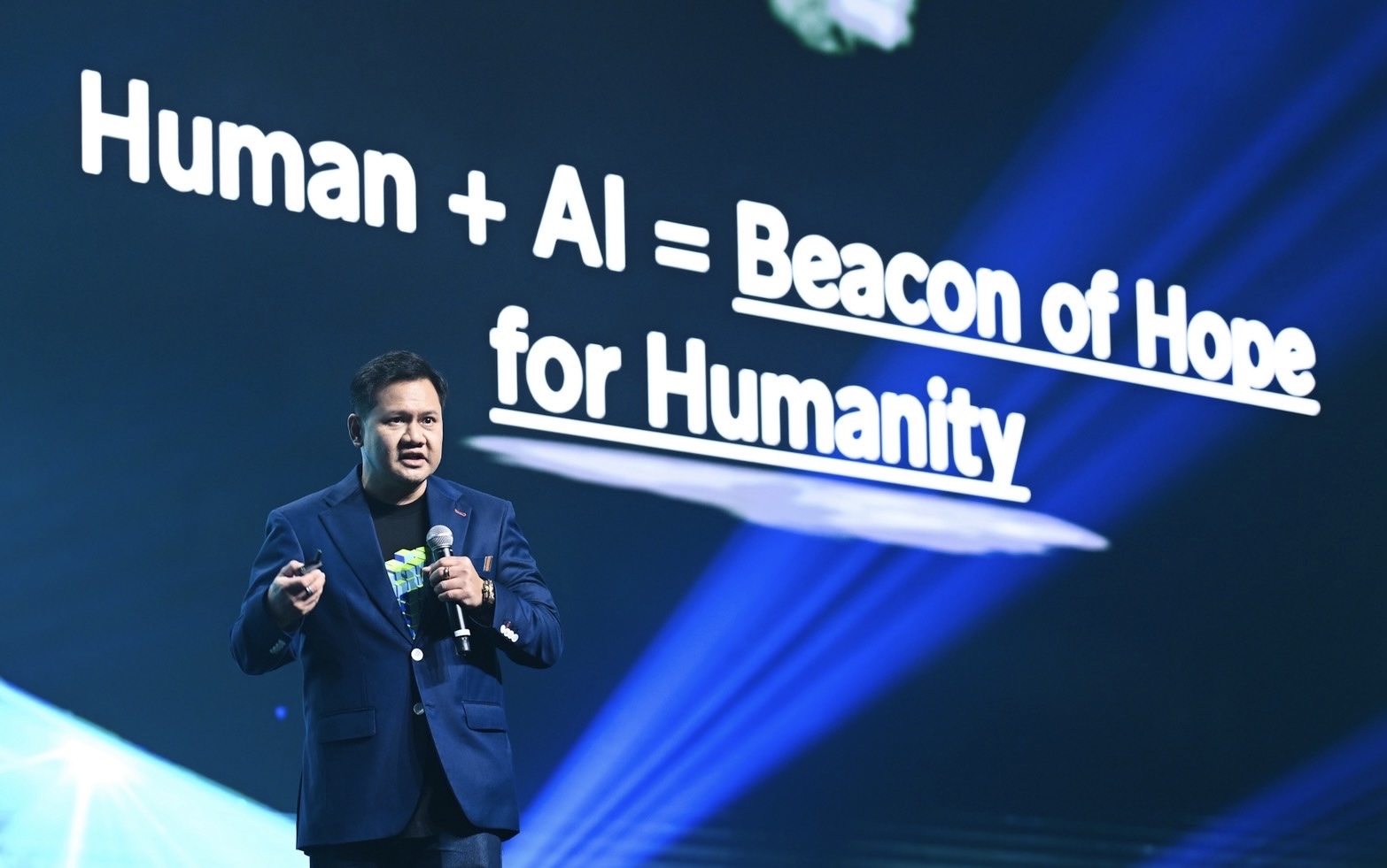 KBTG Techtopia ปี 3 เปิดประตูสู่อนาคตมนุษยชาติ ตอกย้ำว่ามนุษย์และ AI เมื่อผนวกกำลังกัน คือแสงสว่างของโลกยุคใหม่