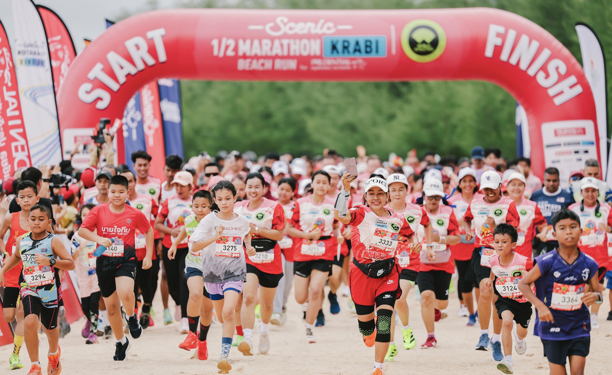 พรูเด็นเชียล ประเทศไทย ร่วมสนับสนุน “ซีนิค ฮาล์ฟมาราธอน กระบี่ 2025” ต่อเนื่องเป็นปีที่ 2 ส่งเสริมสุขภาพคนไทยและการท่องเที่ยวเชิงอนุรักษ์อย่างยั่งยืน