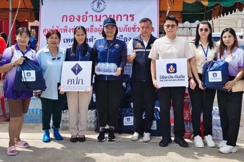วิริยะประกันภัย ร่วมสู้ภัยน้ำท่วมภาคเหนือนำถุงยังชีพช่วยเหลือประชาชน จ.อุตรดิตถ์