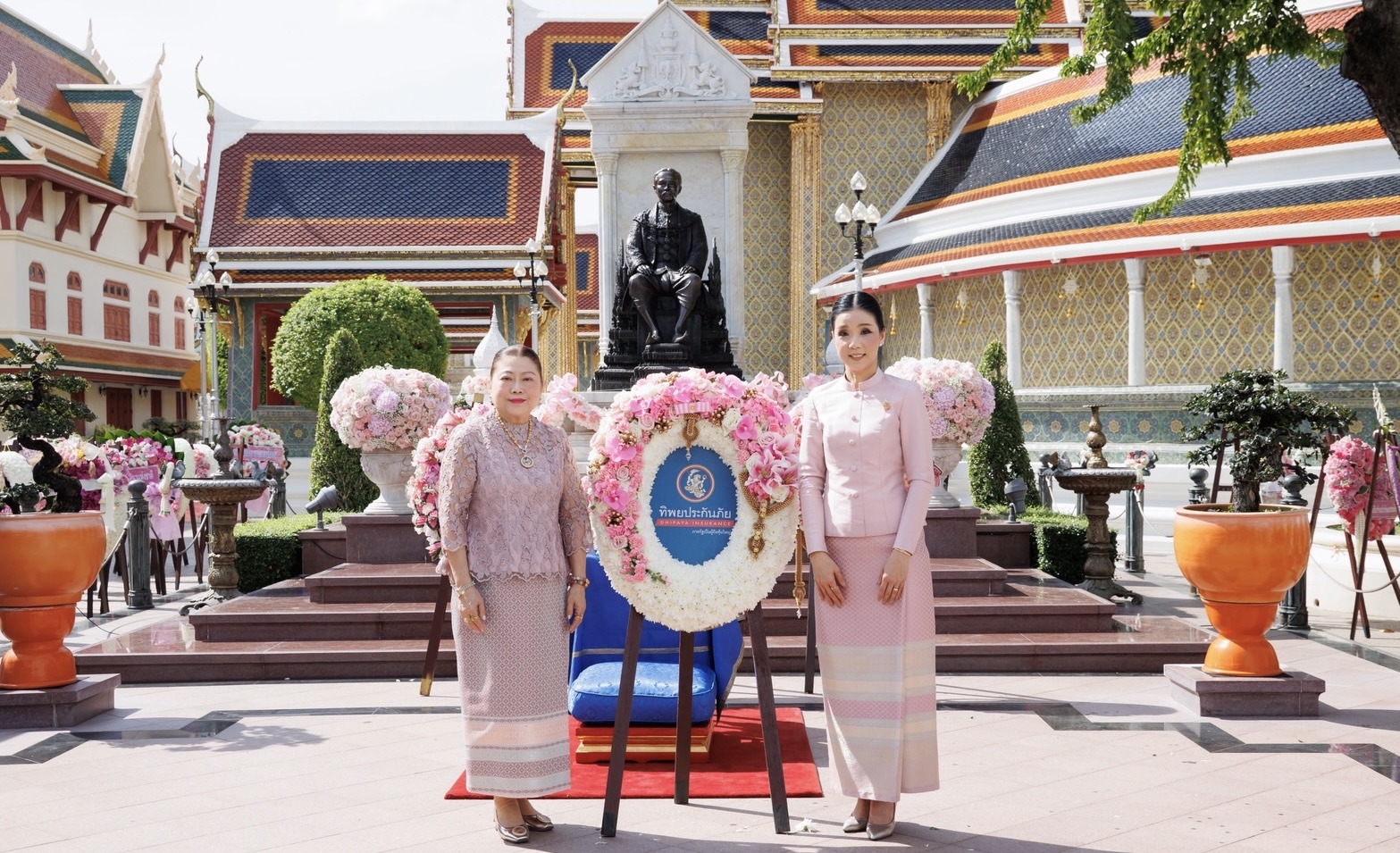 ทิพยประกันภัย ร่วมวางพวงมาลาถวายราชสักการะพระบรมราชานุสาวรีย์ รัชกาลที่ 5