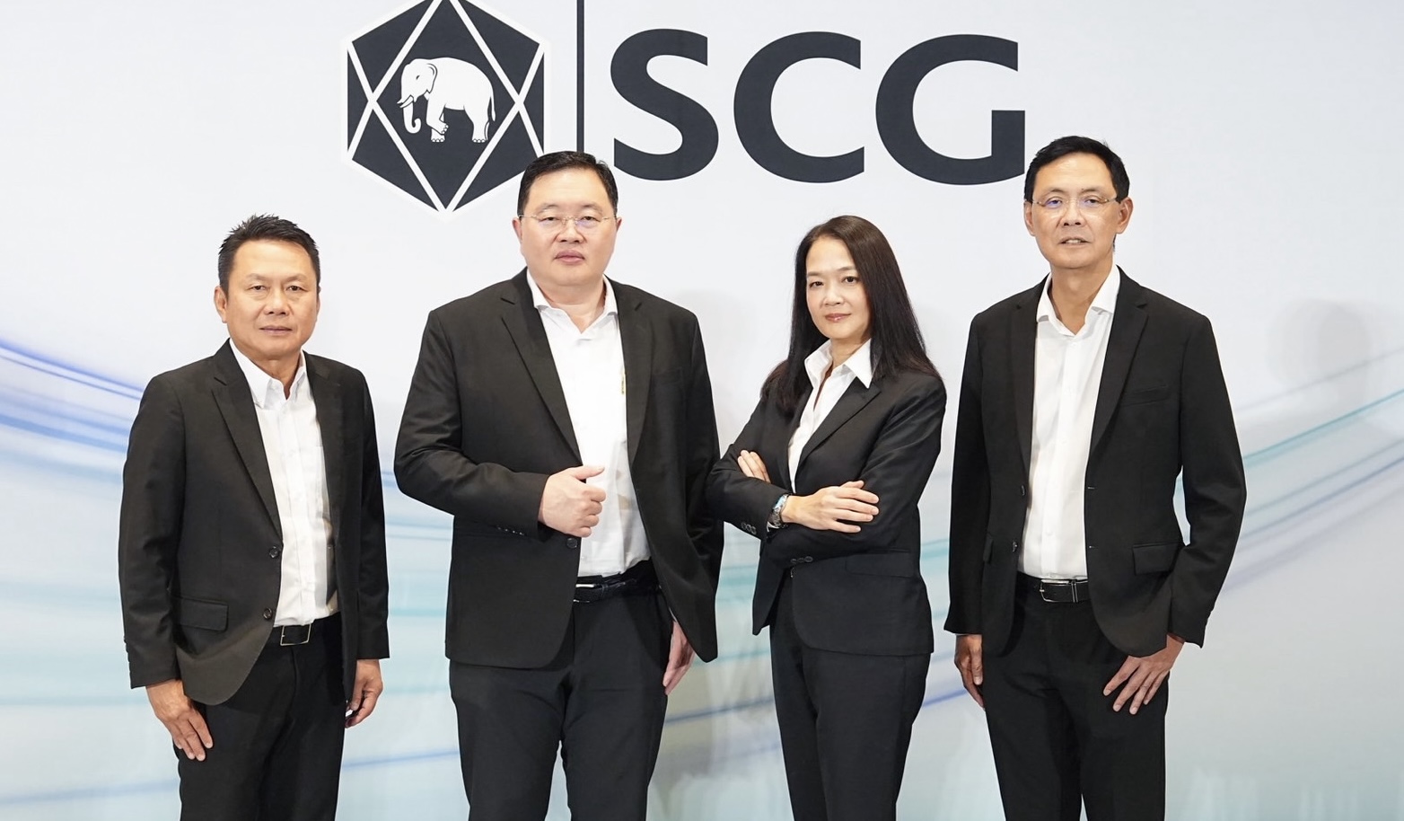 เศรษฐกิจโลก–ไทยถดถอยเอสซีจีไตรมาส 3 ปี 2568 กระแสเงินสดเข้มแข็งมั่นคงดันปูนคาร์บอนต่ำ เซรามิกบุกเวียดนาม ขยายพอร์ตสินค้า Smart Value มุ่งลดต้นทุนด้วย AI–Robotics