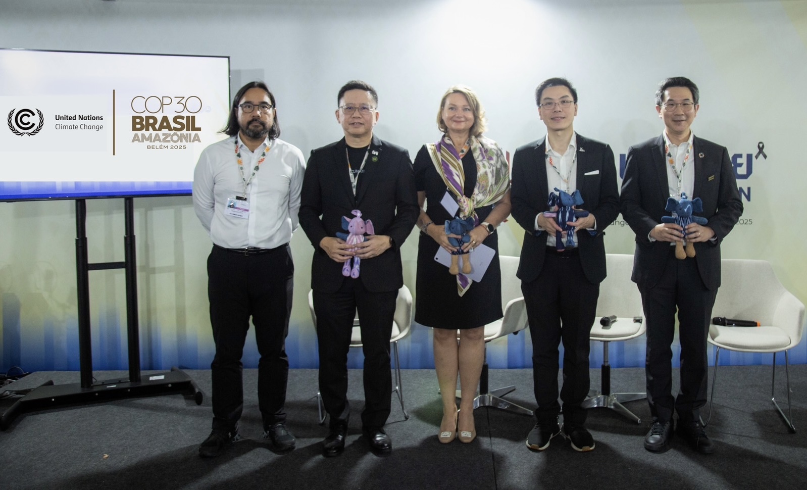 กสิกรไทยร่วมประชุม COP30  ตอกย้ำบทบาทผู้นำภูมิภาคด้านการเงินเพื่อสิ่งแวดล้อม เผยความสำเร็จ Thai CBN พร้อมเปิดตัว Carbon Credit Tokenization บนเวทีโลก