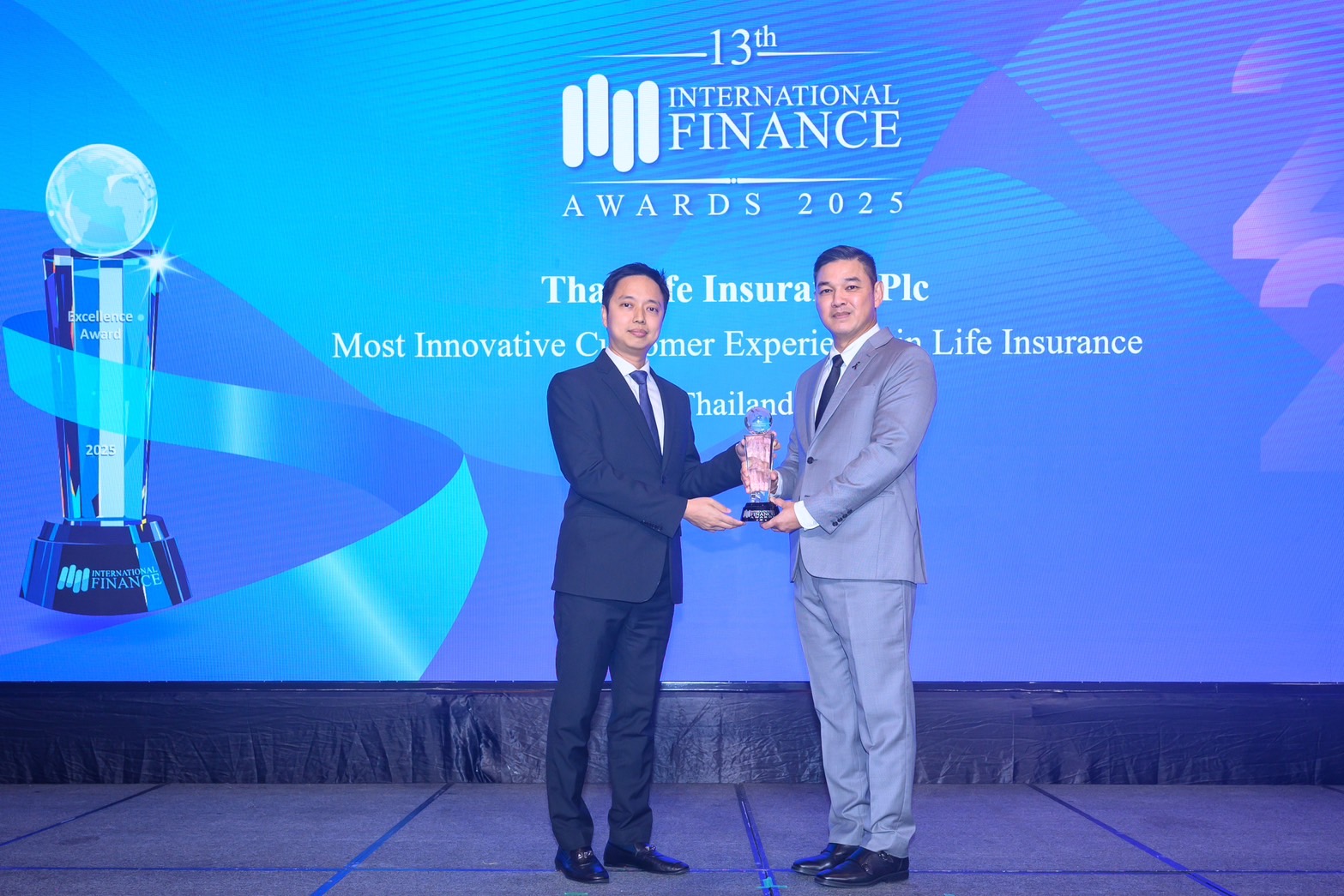 ไทยประกันชีวิต คว้ารางวัล “Most Innovative Customer Experience in Life Insurance”ตอกย้ำความสำเร็จการยกระดับประสบการณ์ลูกค้าด้วยนวัตกรรมดิจิทัล