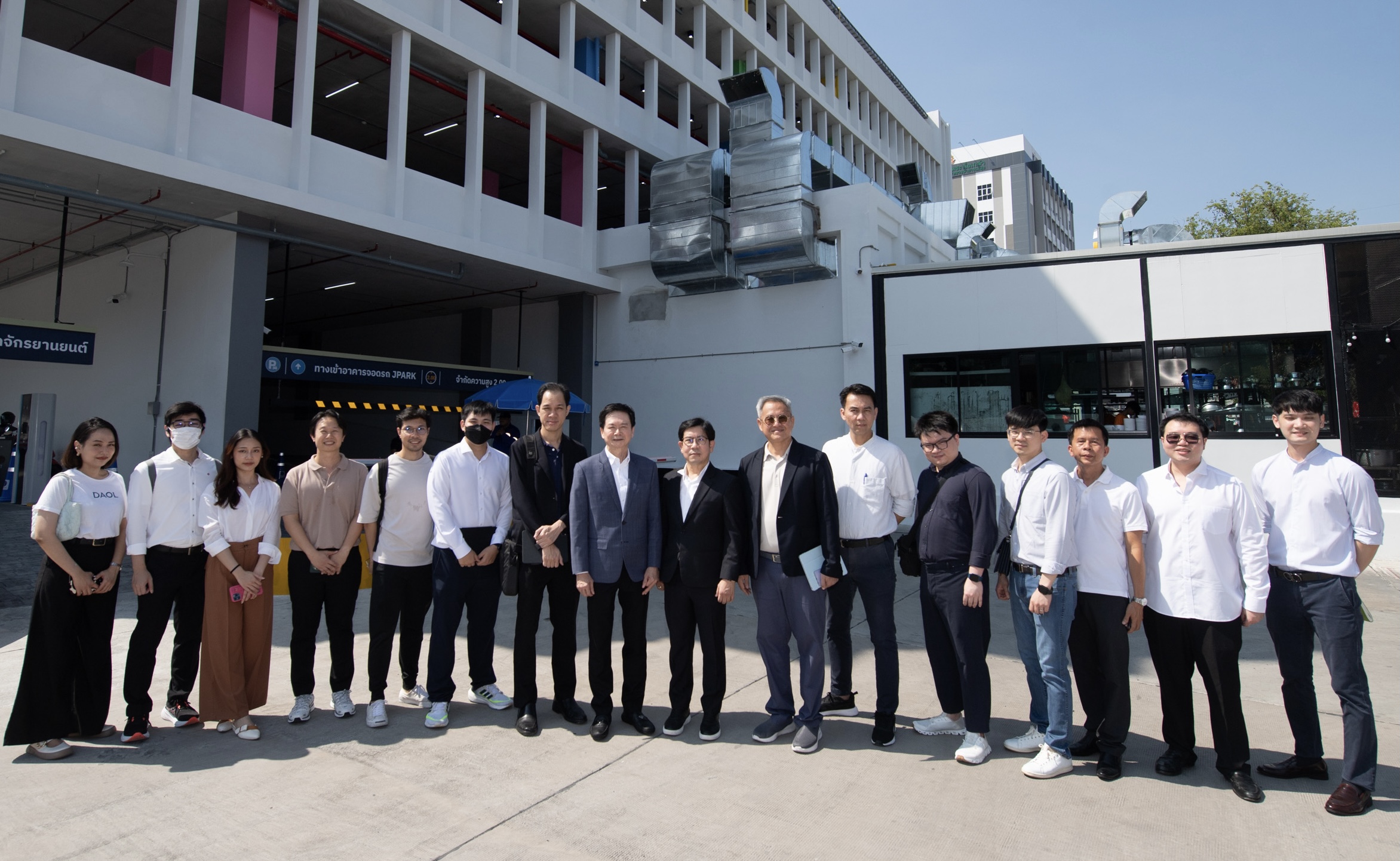 JPARK ให้การต้อนรับนักลงทุนเข้าเยี่ยมชม (Site Visit) โครงการศูนย์การค้าและอาคารจอดรถ JPARK กาญจนสุข