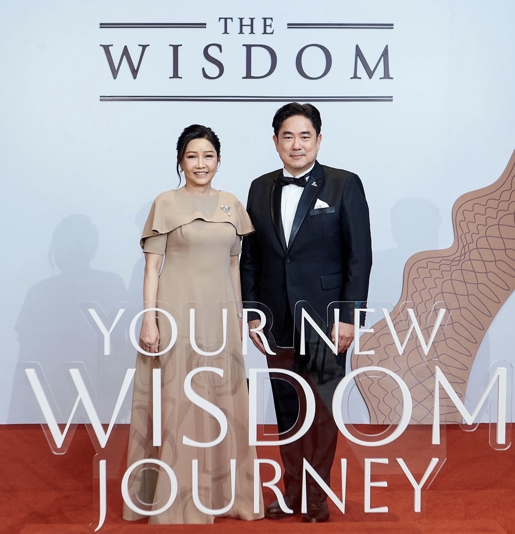 ‘เดอะวิสดอมกสิกรไทย’ ฉลองบทใหม่ของความสำเร็จ ตอกย้ำภาพลักษณ์ผู้นำธุรกิจบริหารความมั่งคั่ง พร้อมเปิดตัวบัตรดีไซน์ใหม่ ยกระดับเอกสิทธิ์สูงสุดสำหรับลูกค้ากลุ่มมั่งคั่งสูง