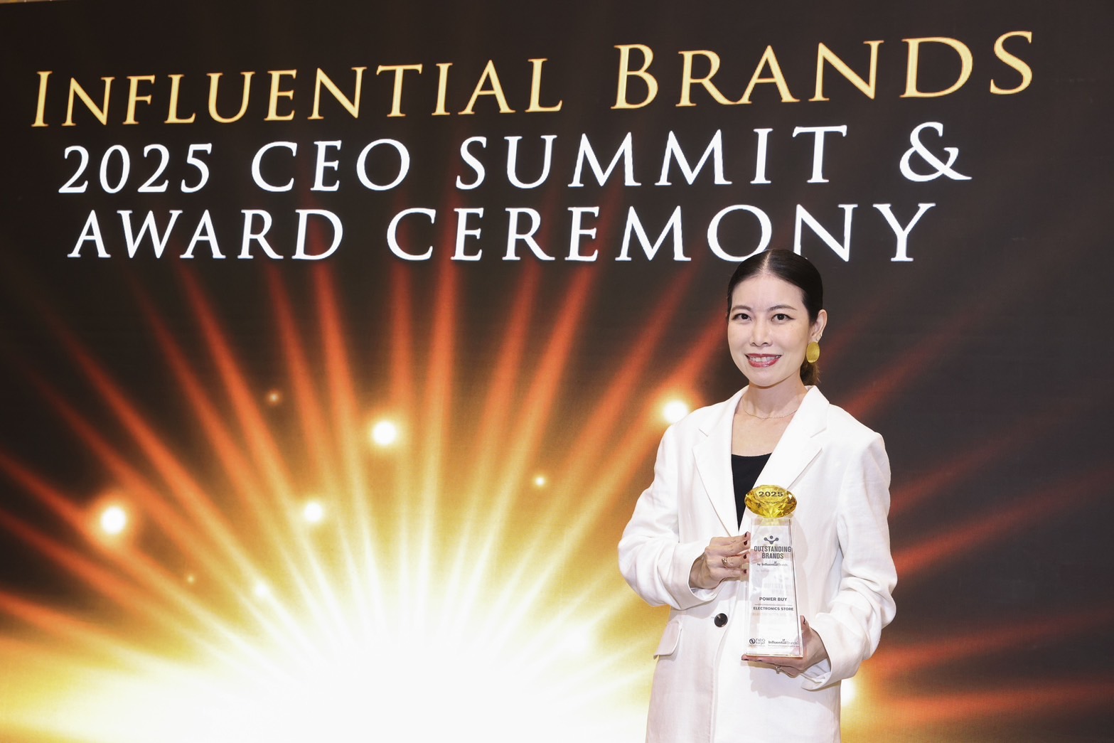 เพาเวอร์บาย” ผงาดคว้า Outstanding Brands ตอกย้ำผู้นำค้าปลีกเครื่องใช้ไฟฟ้าที่โดดเด่นแห่งปี